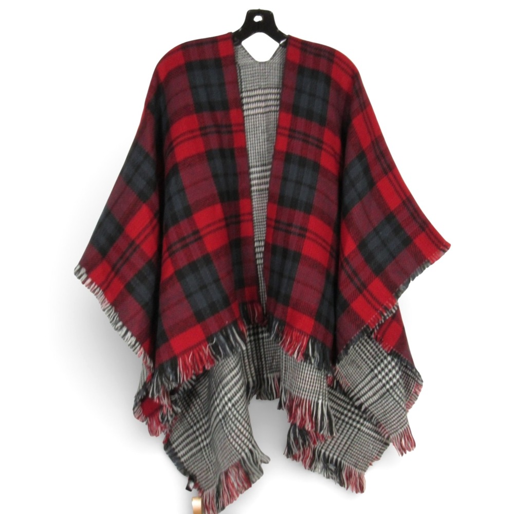 NWT FRANCESCA'S Red/Black HERRINGBONE PLAID Reversible SWEATER WRAP PONCHO OS